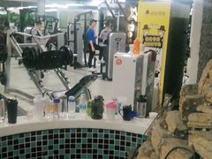 -贝菲特游泳健身(徐泾店)