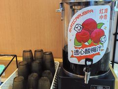 -红渡小香·牛肉麻辣香锅(车站南路店)