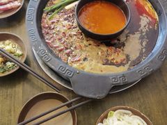 -黄潇洒老火锅(九眼桥宏济巷店)