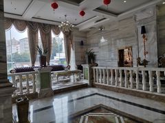 -柏纳酒店(百色市政府恒基广场店)