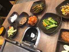 -香猪坊韩国烤肉专属门店(魏公村店)