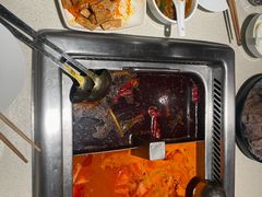 -海底捞火锅鲜切牛肉主题店(长寿路店)
