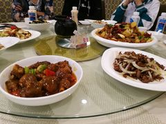 -巴扎美食·新疆菜·西域歌舞表演餐厅(新疆大厦店)