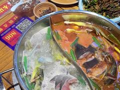 -快活林酸汤鱼鲜品火锅店(甲秀楼店)