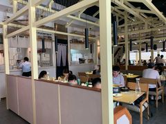 -关东小磨东北菜(上海长风大悦城店)