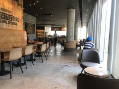 大堂-星巴克臻选(湖滨道店)