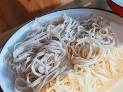 多彩手擀面-彤德莱火锅(果园路店)