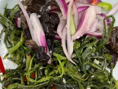 -撒拉人家.酸菜牦牛肉火锅