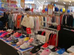 -百盛(莘庄店)
