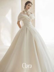 -Renee芮亦婚纱