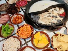 -贰回巷火锅馆(钟楼店)