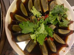 -胡须佬鸡煲四季火锅店(石厦西村直营店)