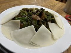 -八大碗私房菜(中城路店)
