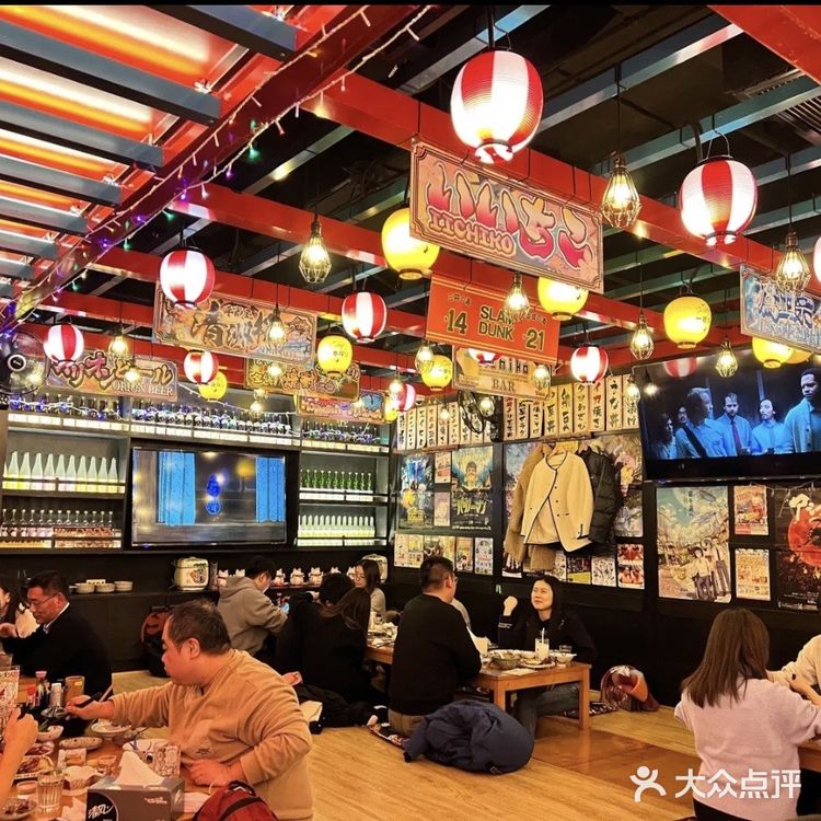 还有比一顿肆意的烧鸟更适合朋友小聚的呢