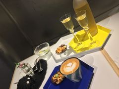 卡布tea诺-茶是一枝花泡茶店