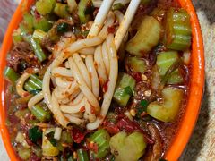 -玲玲米粉·新疆现炒米粉(大十字总店)