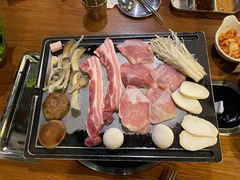 鲜五花肉-香猪坊(五道口店)