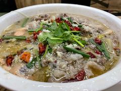 酸汤肥牛-无招牌