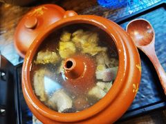 -银米·云南传统过桥米线(双廊黑金冠店)
