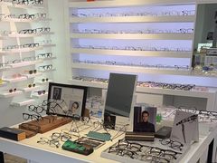 -浮光眼镜·蔡司视觉合作·数字验配中心(陆家嘴店)