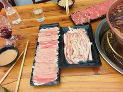 -果松木炭酸菜铜火锅·外婆参鸡汤