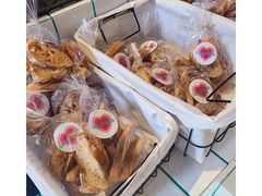 -Dough&Joe团憩(瑞虹天地月亮湾店)