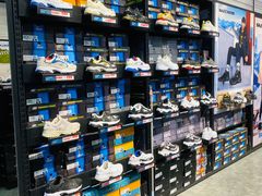 -SKECHERS 斯凯奇(上海国际时尚中心店)