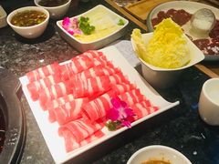 -井格重庆火锅(临平银泰城店)