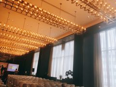 -广州天河希尔顿酒店