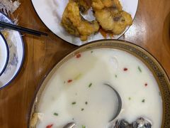 -美顺香食府鱼头老店(雪野湖店)