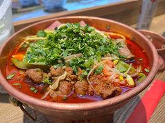 -成都你六姐·牛肉冒菜(上海环宇荟店)