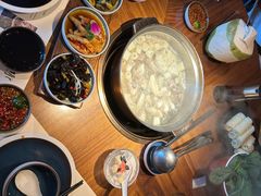 -大头椰·海南椰子鸡火锅(思明万象城店)