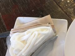 -莓园冰淇淋店