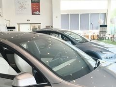 -TESLA 特斯拉(北京南四环中路特斯拉中心)