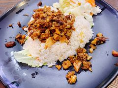 -陈老斯呼尔嗨吃烧烤(科巷店)