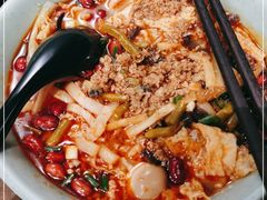 -粉家柳州螺蛳粉(杨宅路店)