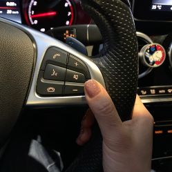 -Mo·Mo Nail 美甲美睫