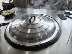 -粘豆包柴火铁锅炖