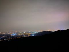 -鬼笑石后山停车场