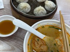 -珊珊小笼馆(仙霞路店)