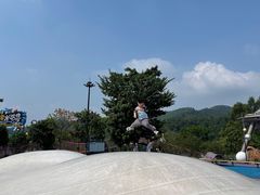 -清远熹乐谷温泉度假酒店
