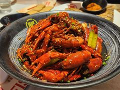 -肥肥虾庄·金牌油焖大虾(首义路店)