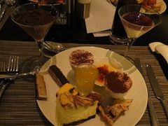 -唐拉雅秀酒店-西锦汇空中BBQ·思创餐厅