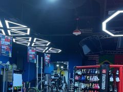 -成杰格斗·拳击·柔术·防身术(建设路店)
