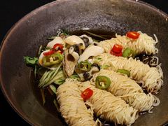 -鲜入唯煮·港式海鲜牛肉火锅(金宝街店)