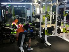 -Liking Fit24小时智能健身(金汇路韩国街店)