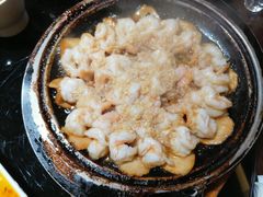 -东口码头·烧鸽子·鱼头泡饼·地方菜(金鹰悦城店)