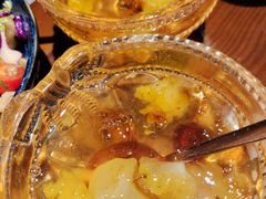 雪耳炖桃胶-罗氏十三活虾餐厅(光谷K11购物艺术中心店)