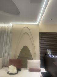 -Yuri尤里高定美肤中心