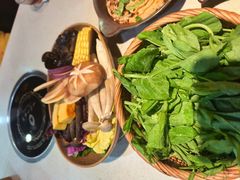 -一叶一世界·素食餐厅(锦华万达店)